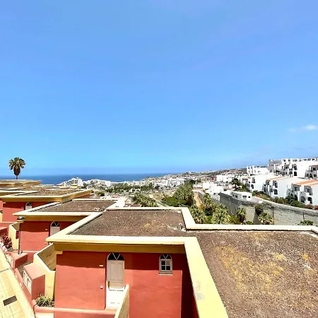 With Pool In Tenerife South Lägenhet *