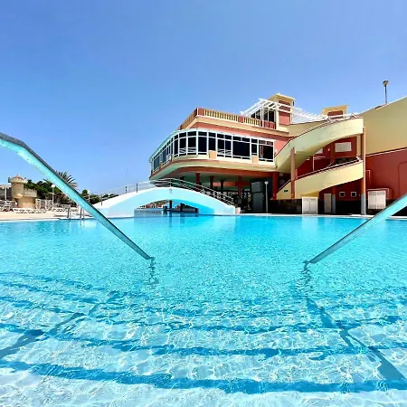Lägenhet With Pool In Tenerife South